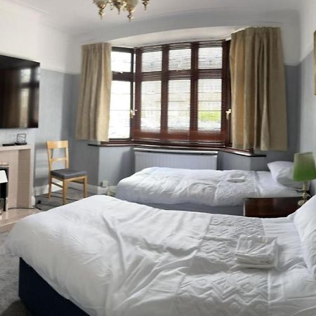 Amazing And Romantic O2 Arena 4 Bedrooms House Free Parking Λονδίνο Εξωτερικό φωτογραφία